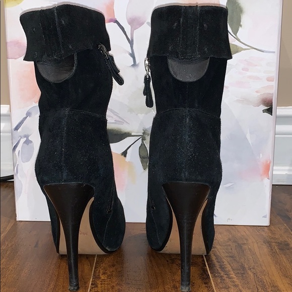 Suede black heeled platform booties - Picture 3 of 4